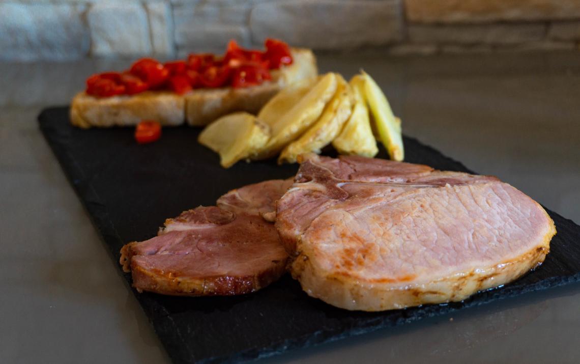 Smoked carrè chops