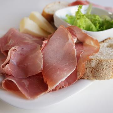 Spalla Cotta, fresh cheese and salad